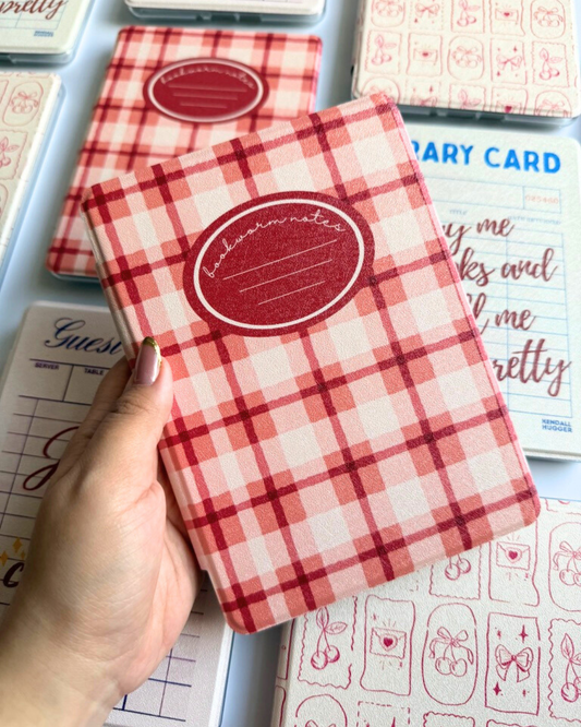 Bookworm Notes Kindle Case